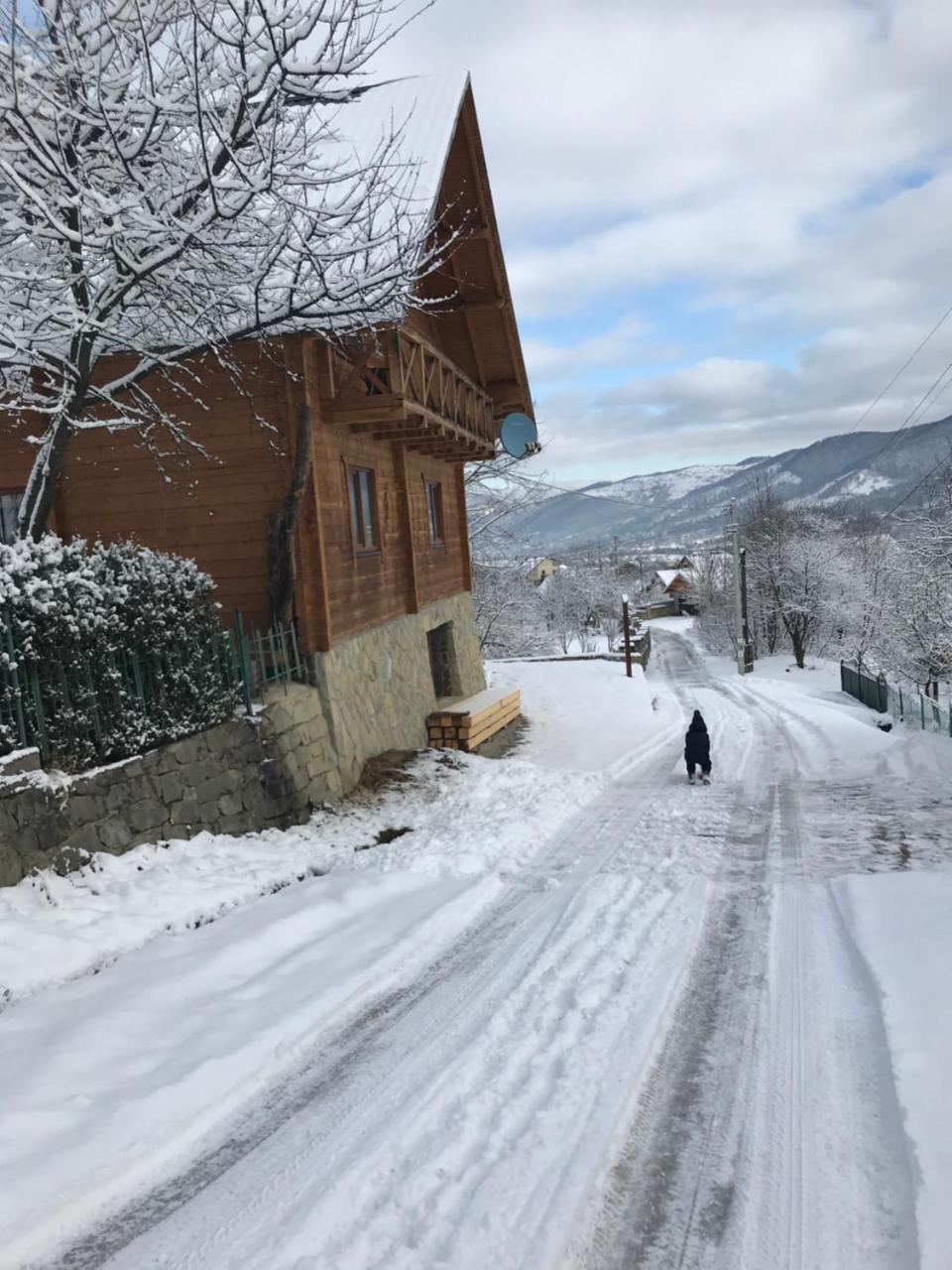 4 Cезони Hotel Yaremche Bagian luar foto